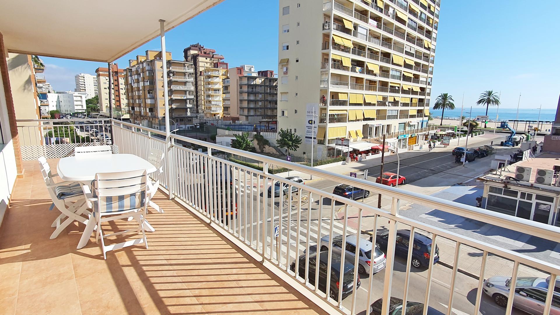 Appartement -
                                      Gandia -
                                      3 chambres -
                                      6 occupants